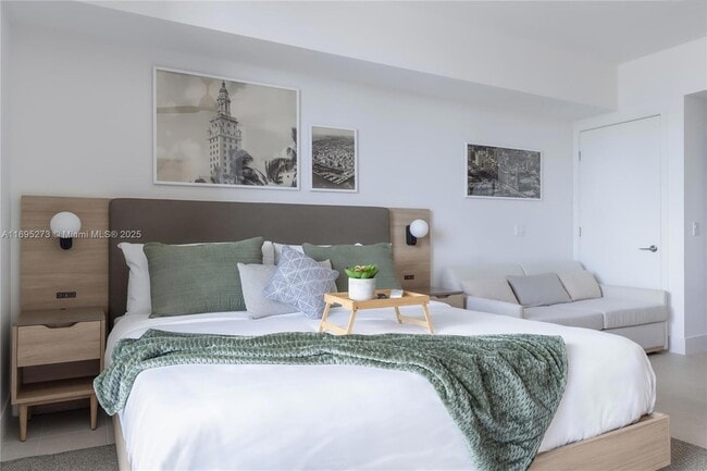 Photo - 159 NE 6th St Apartment