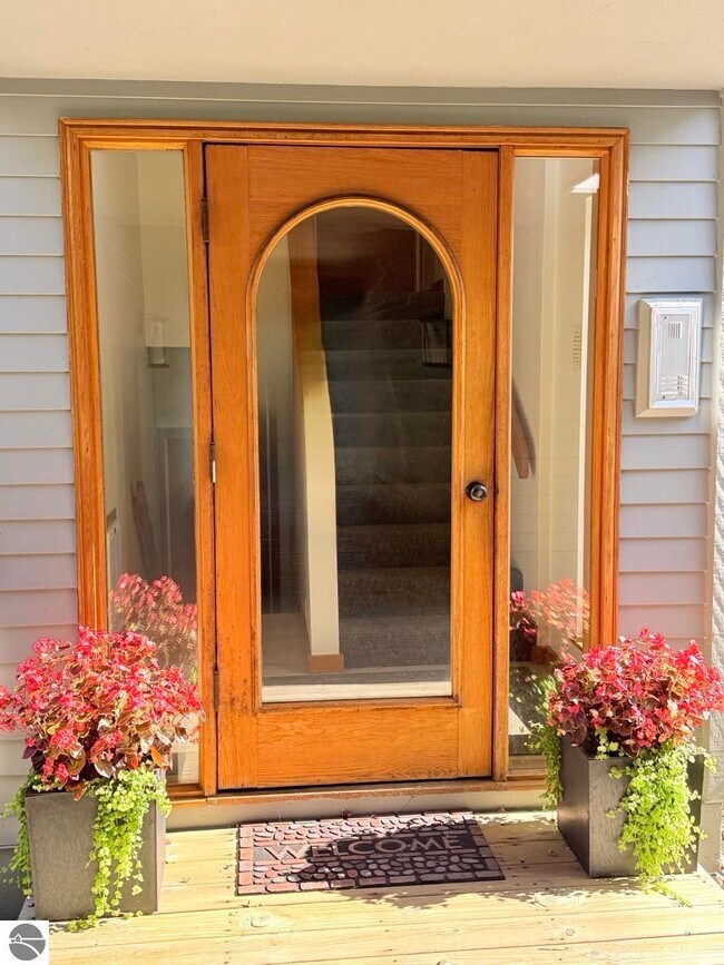 Foto del edificio - 776 N Yacht Club Dr