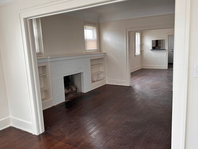 Building Photo - 2293 W Philadelphia St