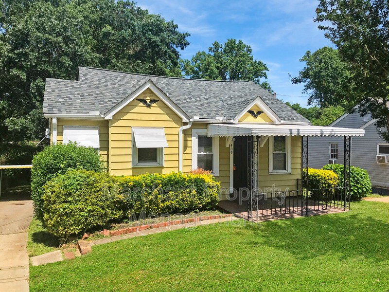 Primary Photo - 409 Furman Rd