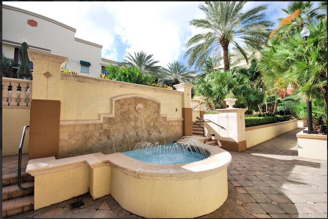 Pool area - 600 S Dixie Hwy