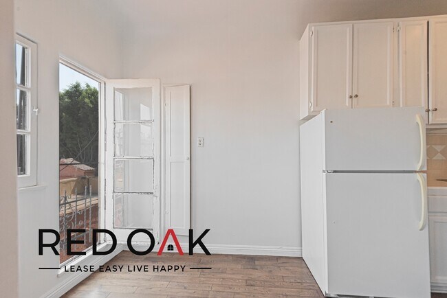 Foto del edificio - ~2 Weeks FREE~ Beautiful and Spacious Stud...
