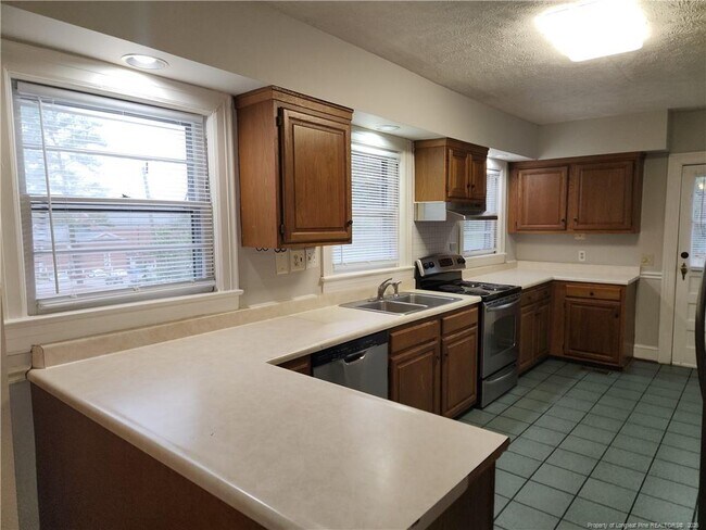 Foto del edificio - 612 Greenland Dr