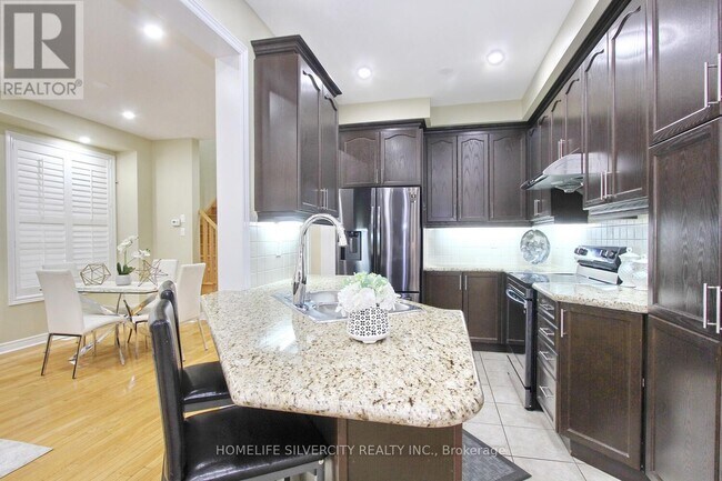 Building Photo - 23 Shortreed Grove
