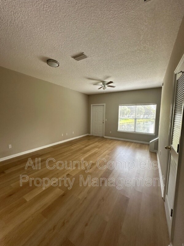 Foto del edificio - 348 Southern Branch Ln