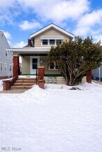 Building Photo - 7014 Thornton Dr