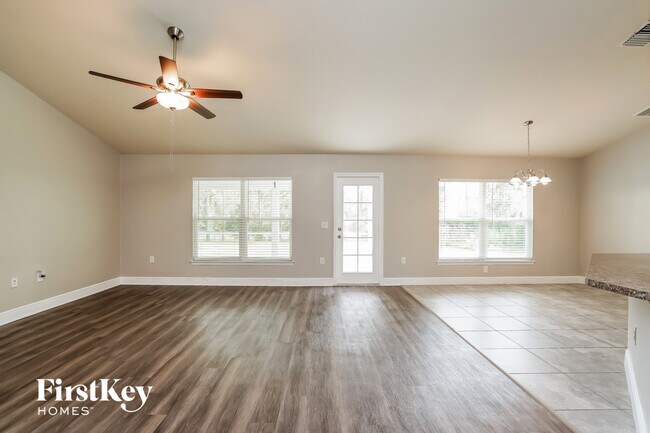 Foto del edificio - 476 Windermere Dr