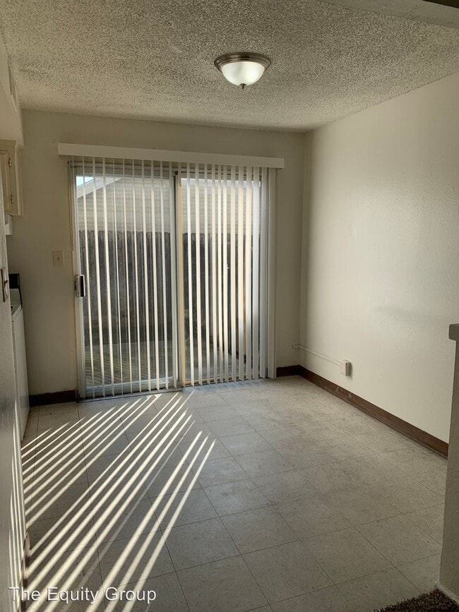 411 N Orange Ave, Exeter, CA 93221 Apartment for Rent in Exeter, CA