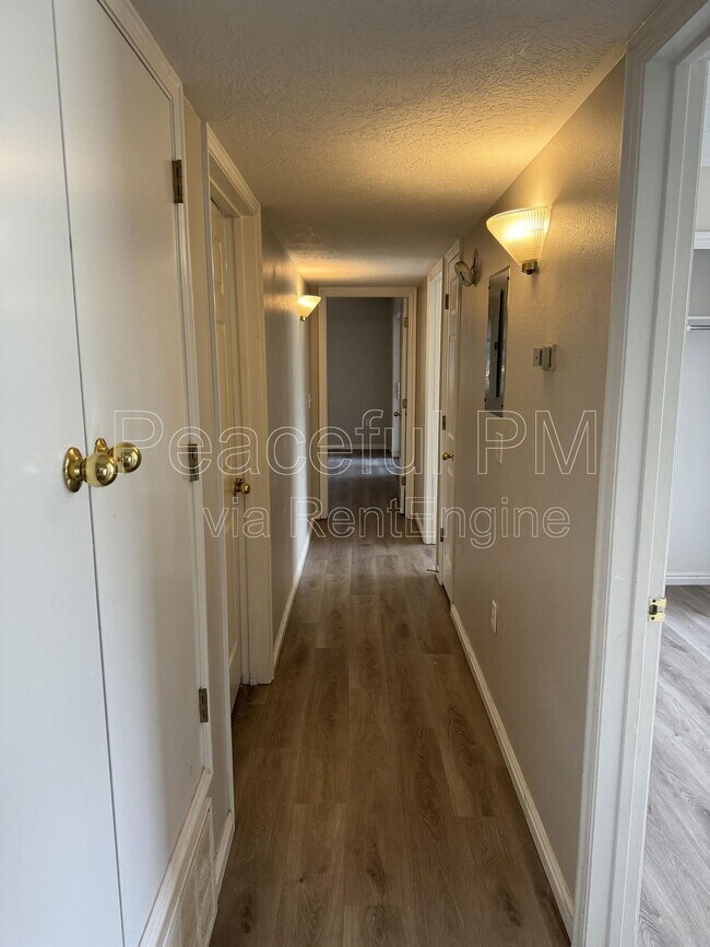 Foto del edificio - 1281 W 1480 N St