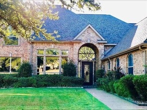 Building Photo - 6809 Cedar Ridge Ct