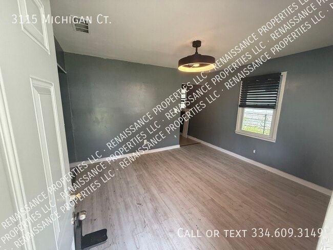 Building Photo - 3115 Michigan Ct