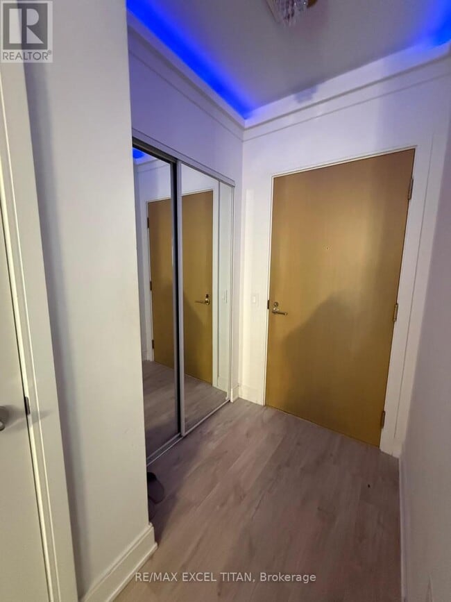 Photo du bâtiment - 65 Annie Craig Dr