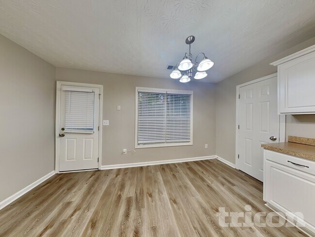 Building Photo - 223 Towler Shoals Dr