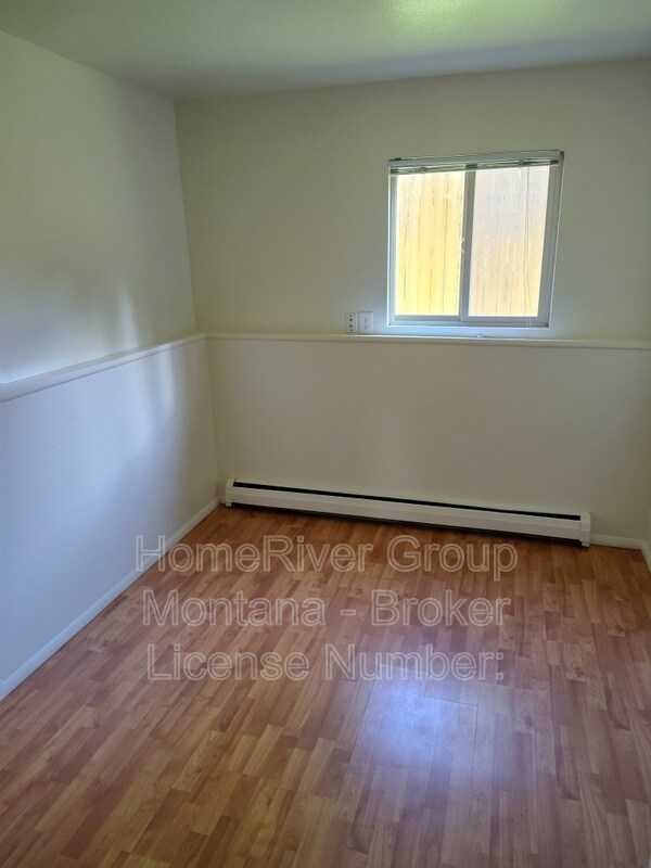 Building Photo - 1744 S 7th St W
