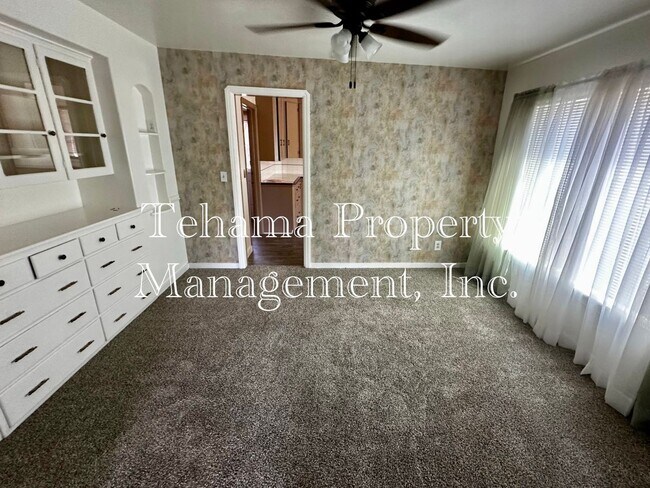 Foto del edificio - Adorable 2 bedroom 1 bathroom home in the Antelope School District