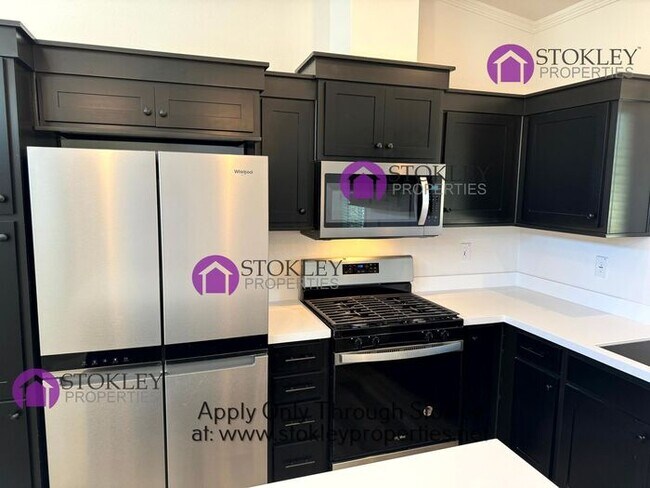 Foto del edificio - Stokley Properties Presents 1692A Oak Park...