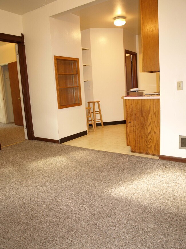 Sala de estar - 1935 University Ave