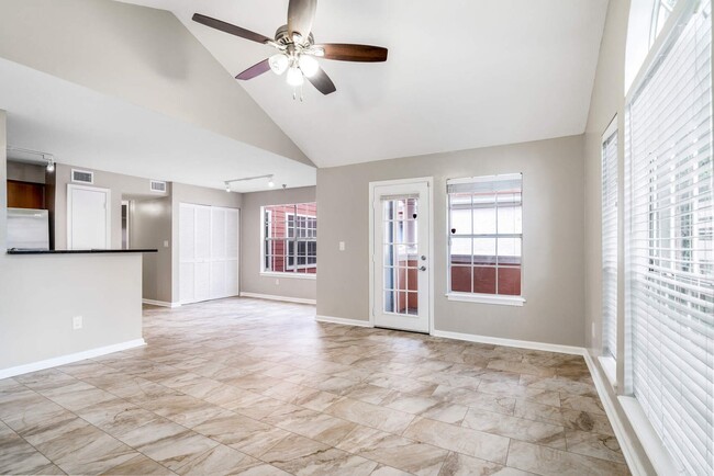 Photo - 1055 Crystal Way Apartment