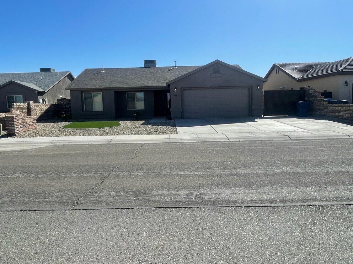 Foto principal - 10123 E 34th St