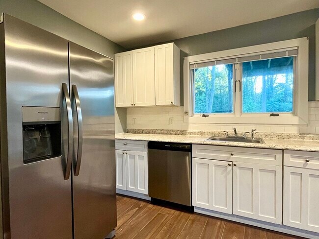 Foto del edificio - 653 Park St