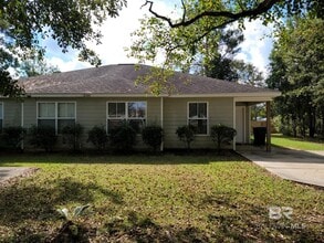 Building Photo - 18390 W Hammond St