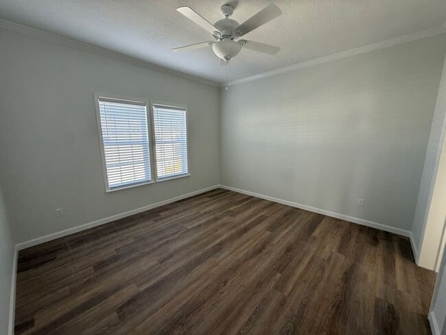 Building Photo - 1635 Voyager Dr
