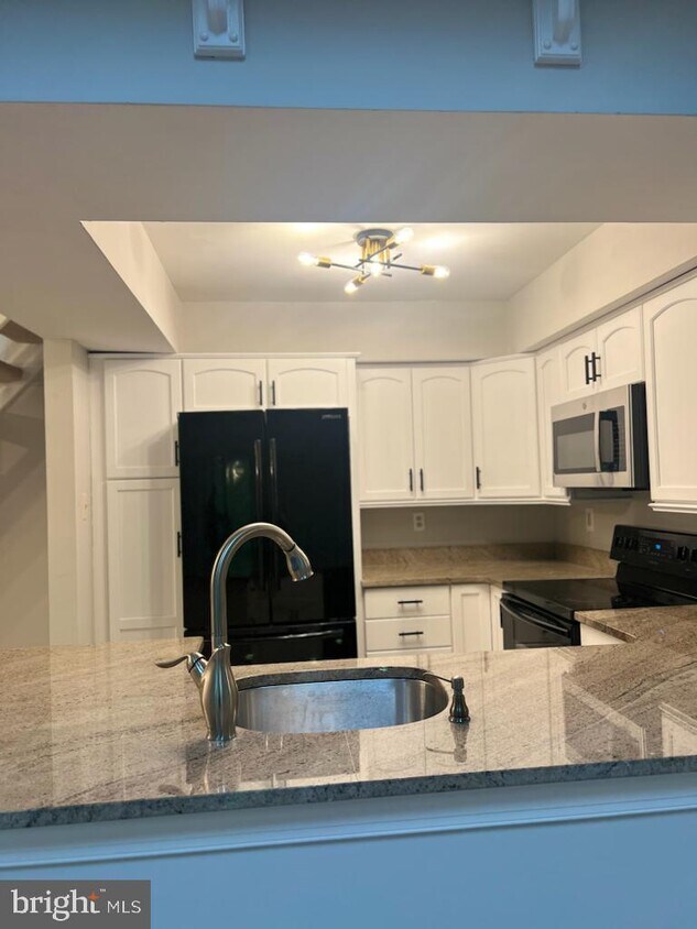 1030 Washington Pl, Chesterbrook, PA 19087 Townhome Rentals in