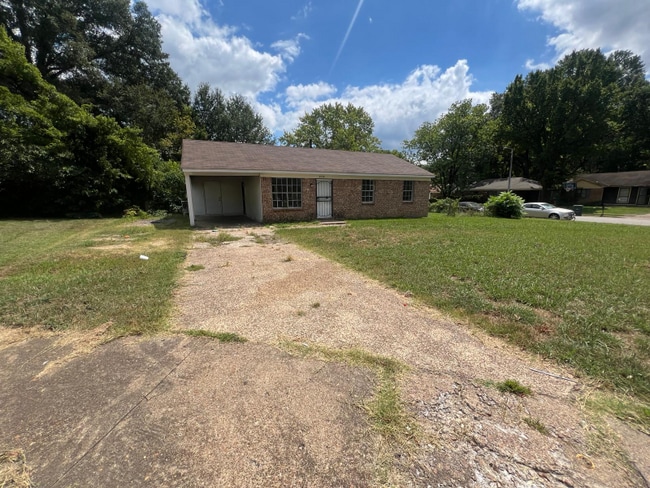 Building Photo - 3058 Lenta Cove