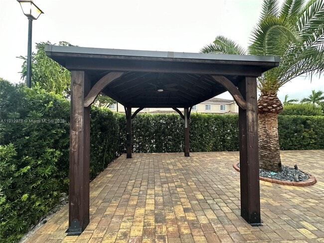 Foto del edificio - 27326 SW 142nd Ct