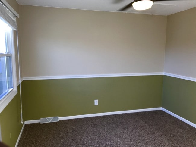 Building Photo - 3125 W 66th St