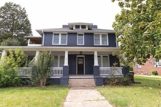 Building Photo - 501 Steele St