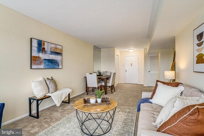 Foto del edificio - 5340 Holmes Run Pkwy