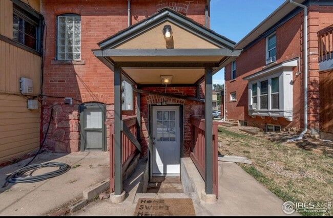 Building Photo - 1134 10th St