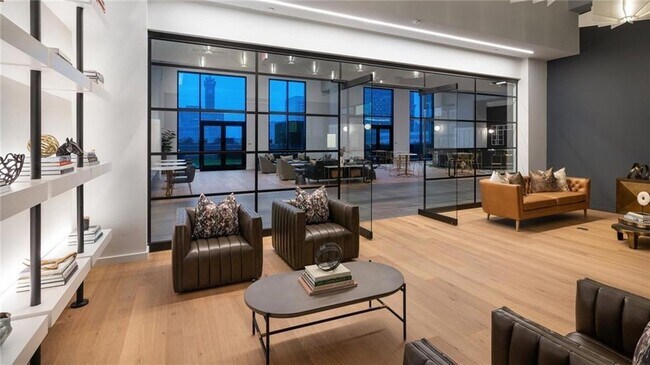 Foto del edificio - 161 Peachtree Center Ave NE