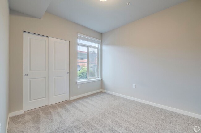 Foto del edificio - *** SIX WEEKS FREE RENT!!! *** This unit only with 12 month lease
