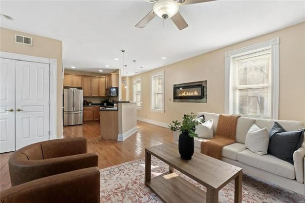 Foto del edificio - 1924 Geyer Ave