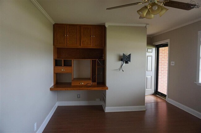 Building Photo - 4715 Coronado Ave