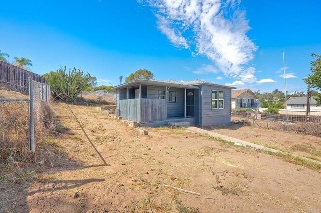 Building Photo - 193 Pala Vista Dr