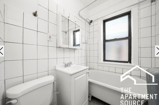 Foto del edificio - 3304 W Schubert Ave