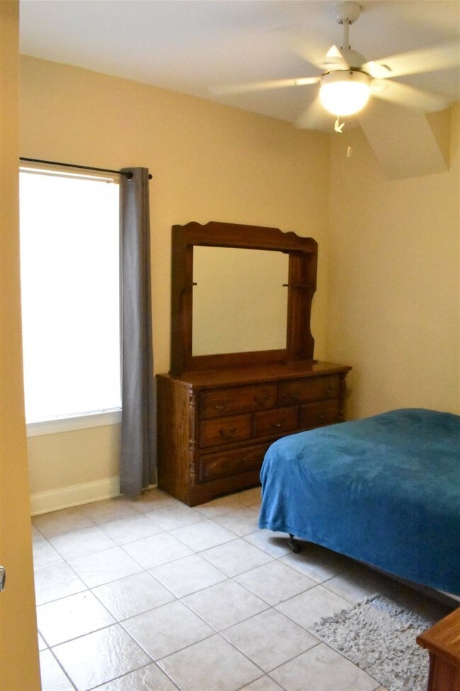 Foto del edificio - 411 E 7th Ave