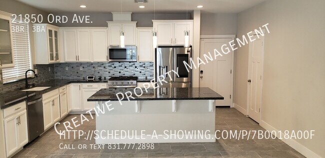 Foto del edificio - 3 Bedroom House in East Garrison, CA 93933