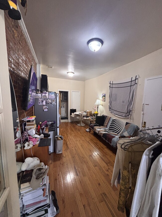 Foto del edificio - 402 Linden St
