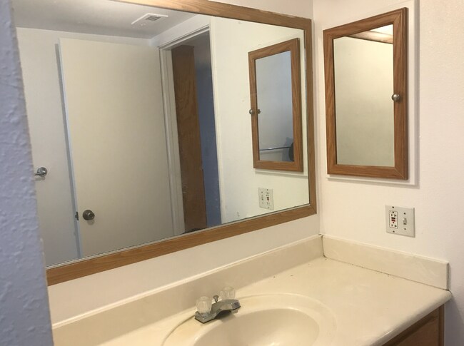 2 Bedroom 1 Bath - 369 Stillman Ave