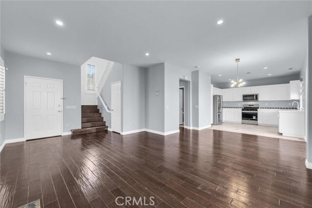 Building Photo - 962 Redtail Dr