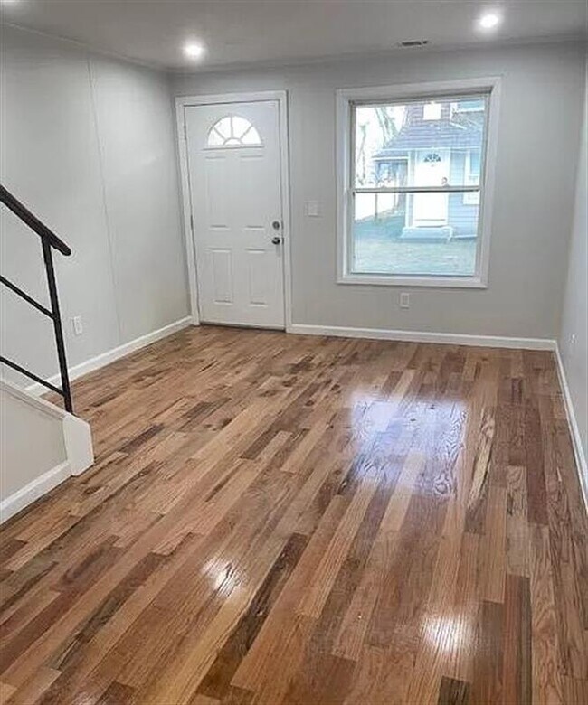Foto del edificio - Newly updated 2 bedroom 1 bath