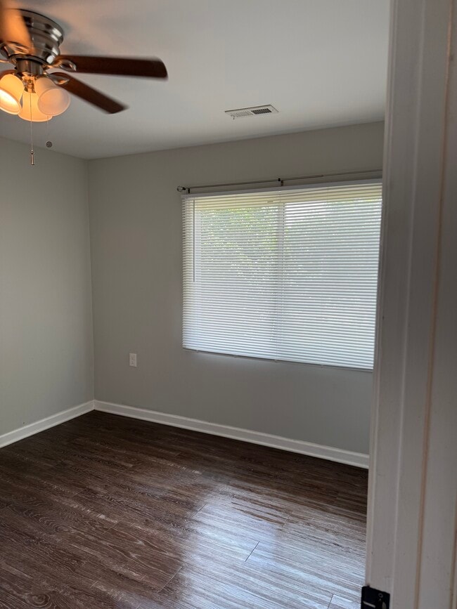 Building Photo - 174 Warrior Cir