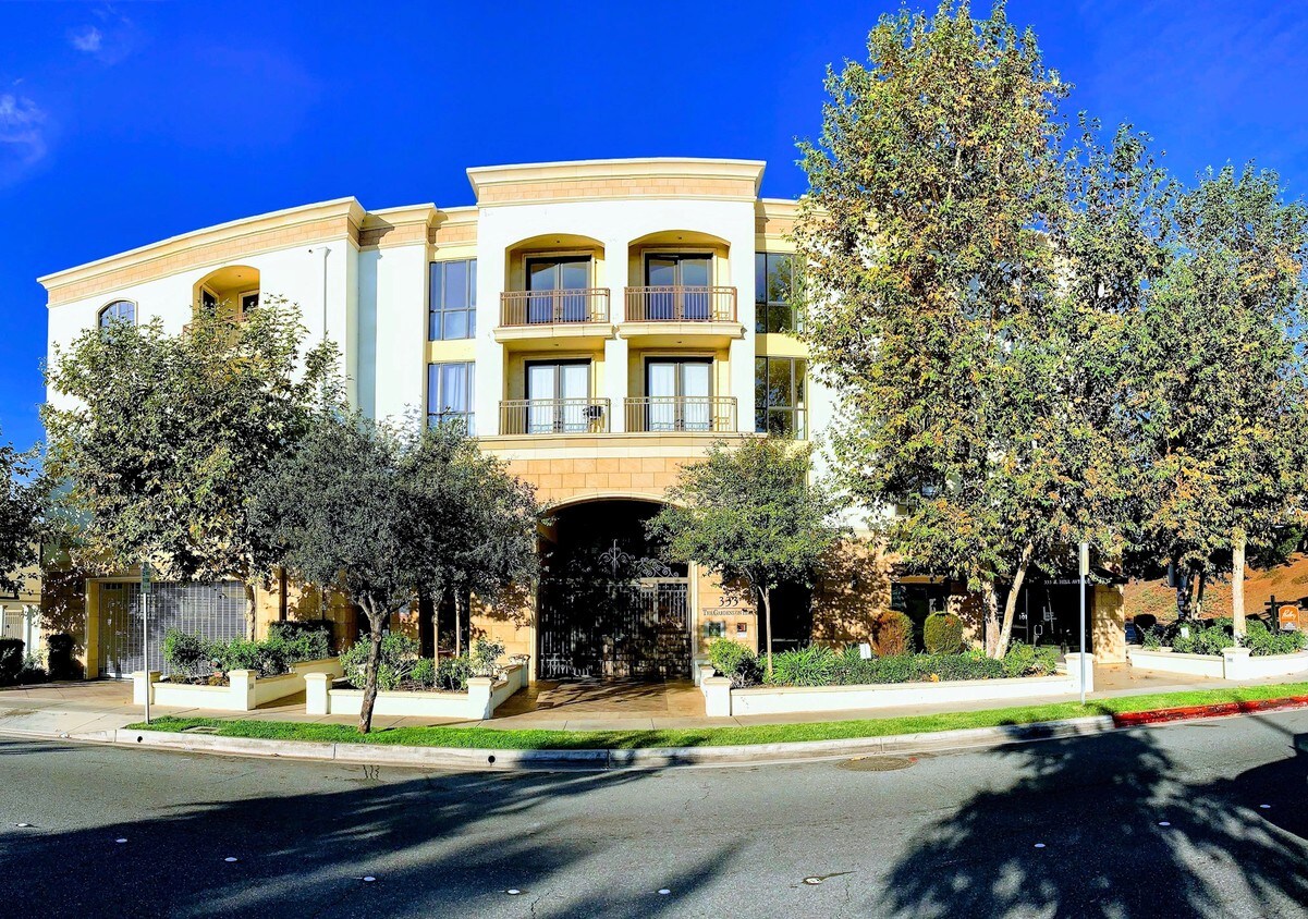 333 N Hill Ave, Pasadena, CA 91106 Condo for Rent in Pasadena, CA