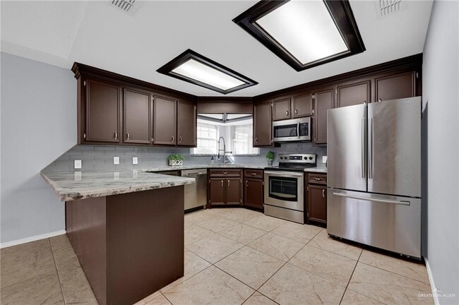 Building Photo - 18 N 36th St