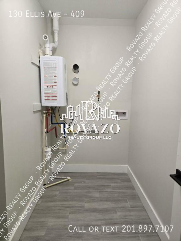 Foto del edificio - 130 Ellis Ave- 1.5 bedrooms in Irvington