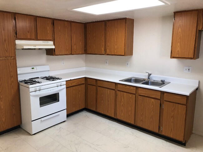 Foto del edificio - 349 E Hamilton Ave